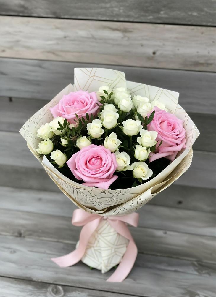 Букет цветов из: Розы в Цимлянском