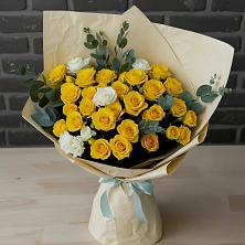 Букет цветов из:  Розы в Цимлянском