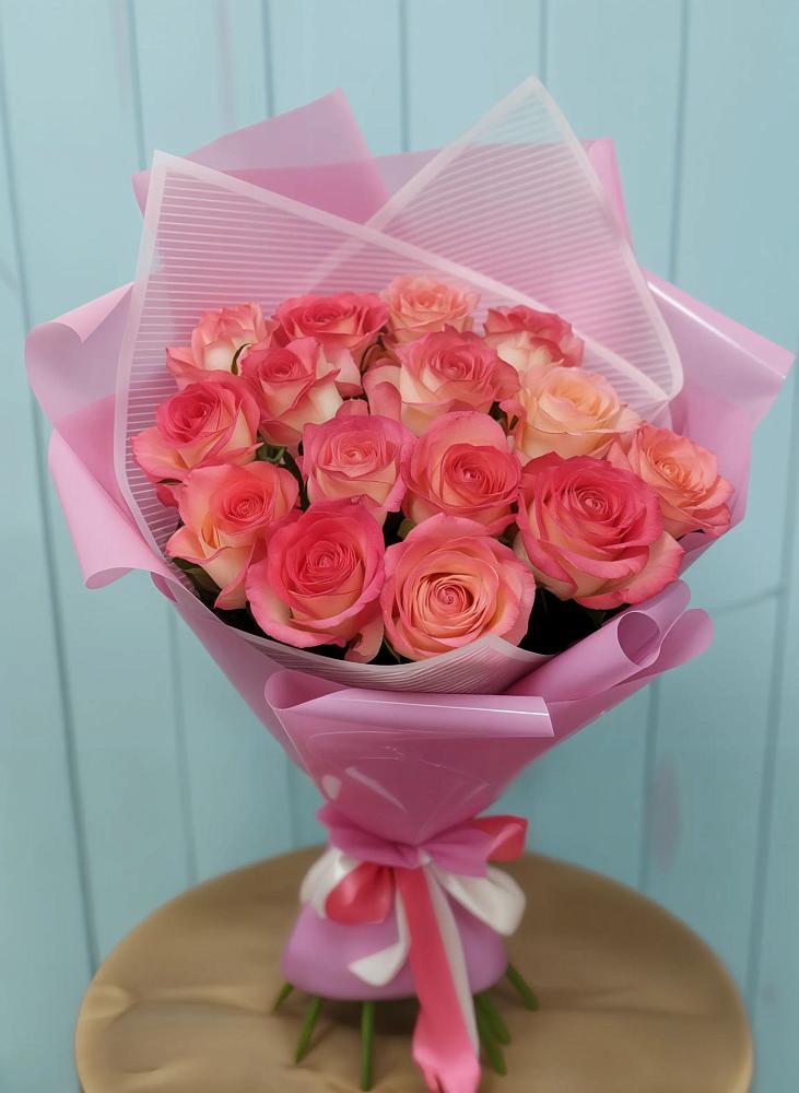 Букет 15 Розовых роз Равель в Цимлянском