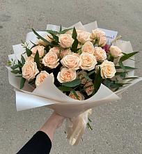 Букет Кремовые розы Латте в Цимлянском