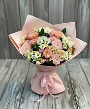 Букет цветов из:  Гвоздики, Розы и Хризантемы в Цимлянском