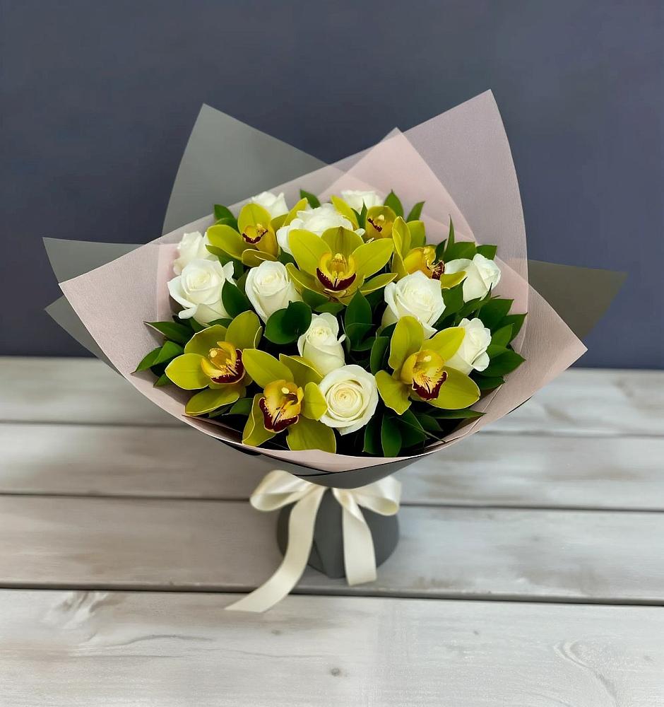 Букет цветов из: Орхидеи и Розы в Цимлянском