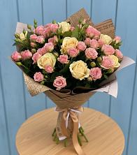 Букет цветов из:  Розы в Цимлянском