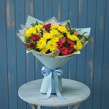 Букет цветов из:  Альстромерии и Хризантемы в Цимлянском