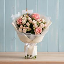 Букет цветов из:  Розы #REPLACE_PRED# Цимлянском