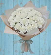 Букет цветов из:  Гвоздики в Цимлянском