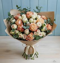 Букет цветов из:  Альстромерии и Розы в Цимлянском