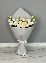 Букет цветов из:  Розы и Лизиантусы #REPLACE_PRED# Цимлянском